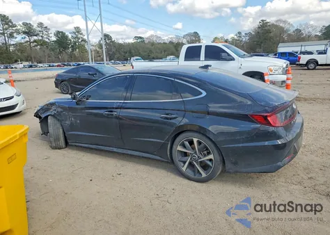 2021 Hyundai Sonata Sel Plus z USA, uszkodzony, nr VIN 5NPEJ4J26MH106942